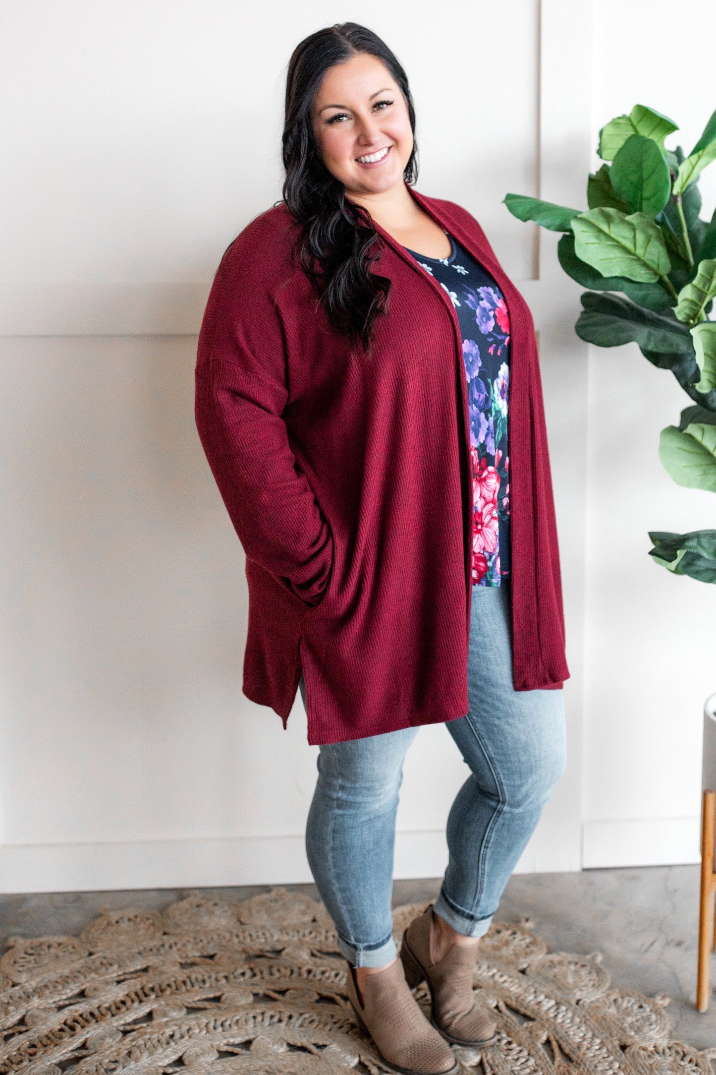 Cashmere Soft Open Front Cardigan With Pockets In Deep Heathered Burgundy