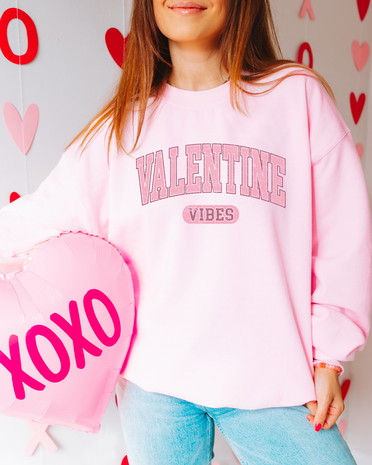 VALENTINES VIBES SWEATSHIRT